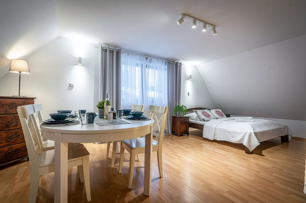 Apartament 2 poziomowy Typu Suite