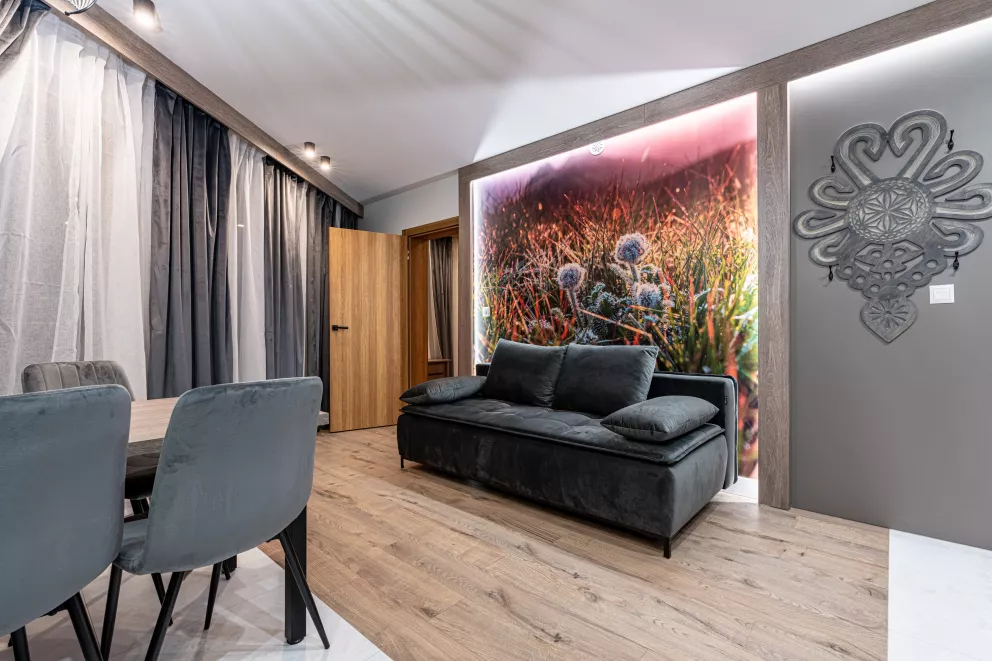 Apartament typu deluxe z dwoma sypialniami i balkonem nr.7