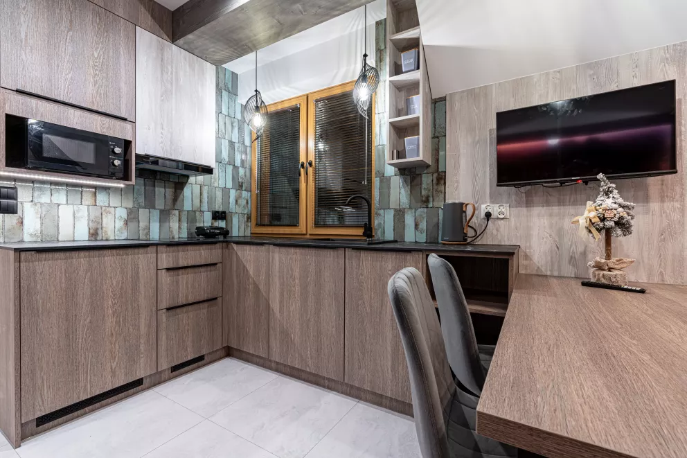 Apartament typu deluxe z dwoma sypialniami i balkonem nr.3