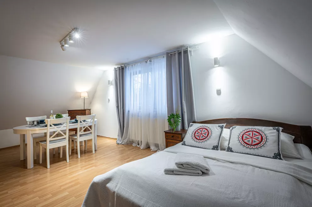 Apartament 2 poziomowy Typu Suite